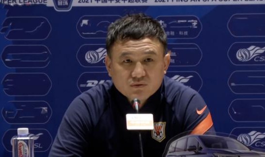 九游体育-矛盾大战郝伟完败卡帅 赛季首败山东想念格德斯