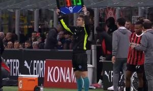 九游体育中国官网-替补登场又伤退！希门尼斯第79分钟下场，丘库埃泽登场