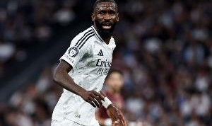 记者：吕迪格有望与皇马续约，阿拉巴未来仍不确定