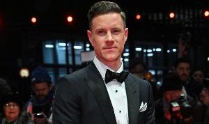 世体：巴萨预计特尔施特根会出席甘伯杯履行队长职责，向球迷致辞